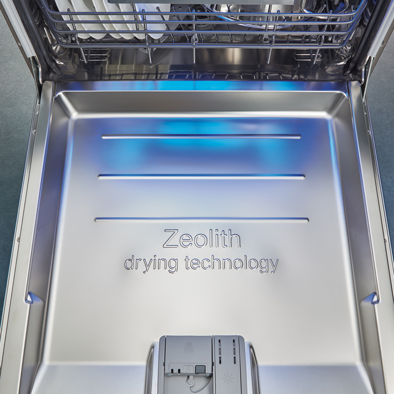 Zeolith Trocknen – Für glänzende Spülergebnisse bei Elkom Nord GmbH in Nürnberg