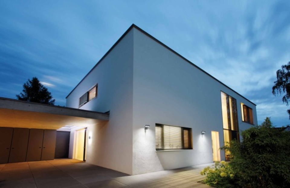 Aussenbeleuchtung bei Elkom Nord GmbH in Nürnberg