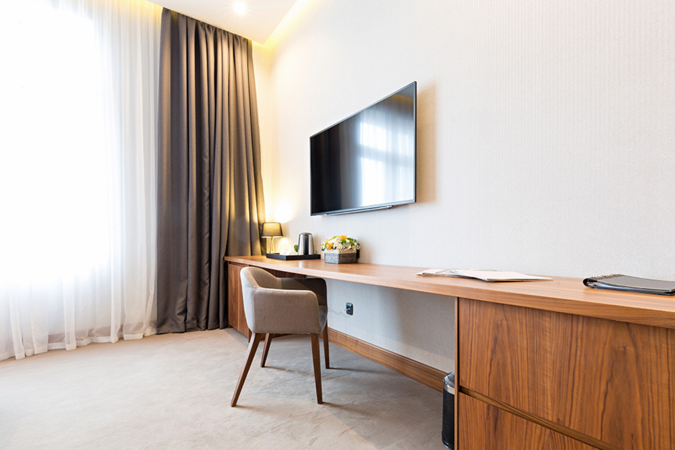Hotel-TV bei Elkom Nord GmbH in Nürnberg