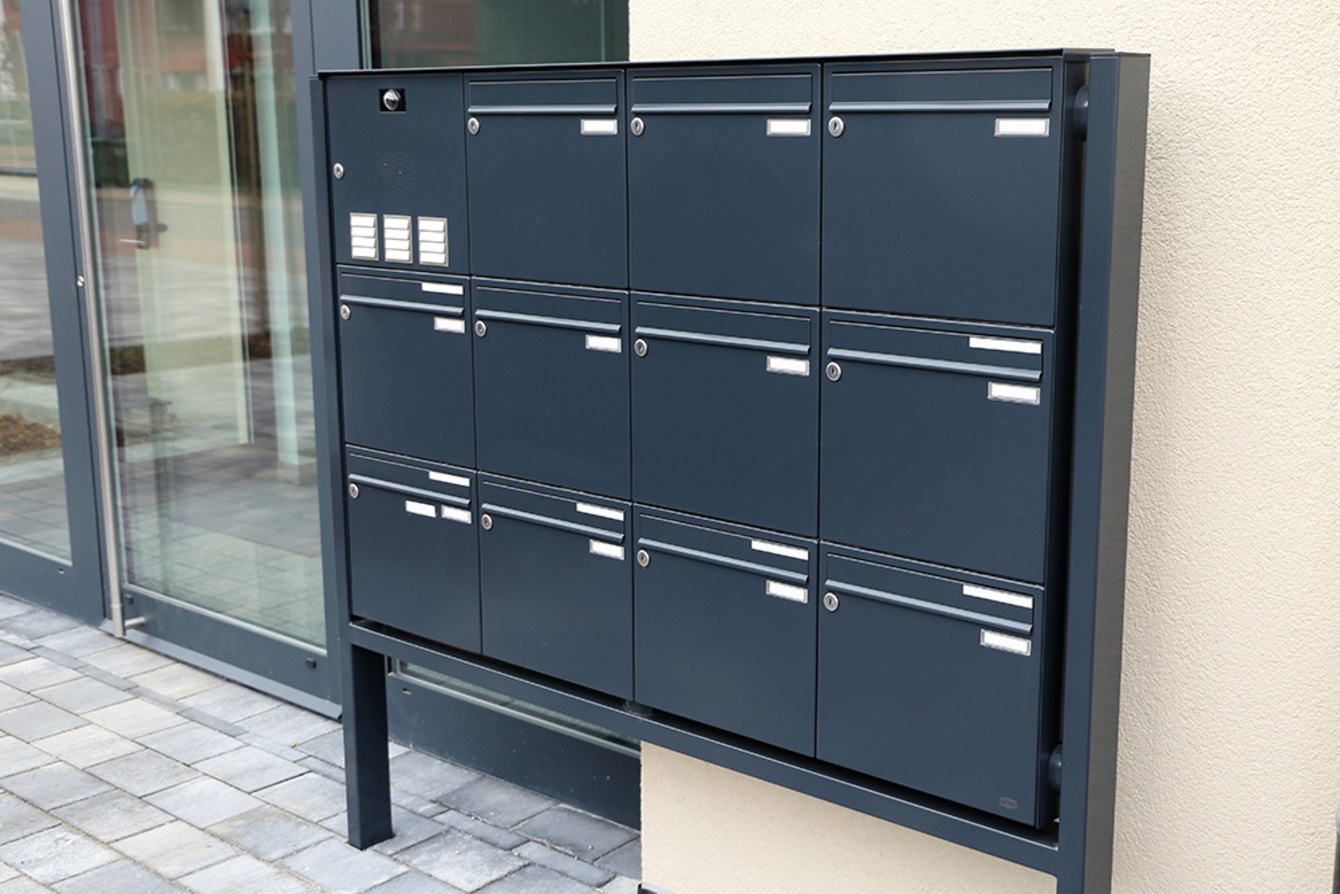Briefkasten­systeme bei Elkom Nord GmbH in Nürnberg